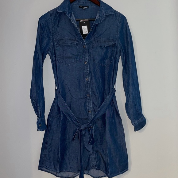 Jean Dress - Picture 7 of 8